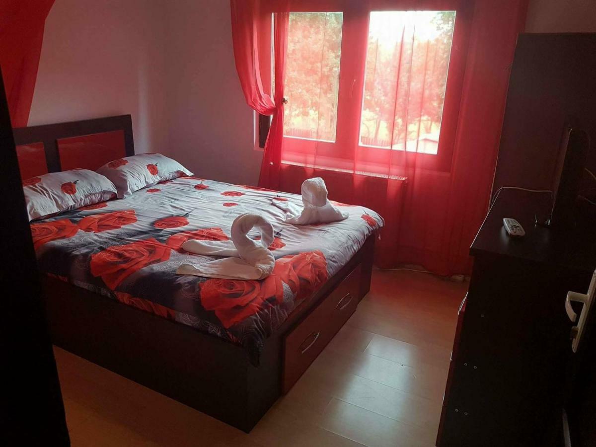 Eden Garden Sovata 빌라 외부 사진
